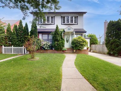 246-74 87th Avenue, Jamaica, NY, 11426