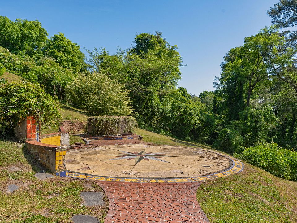 67th image of 2910 Crest Terrace Dr