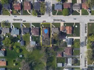 121 Queens Ln, Thornton, IL 60476