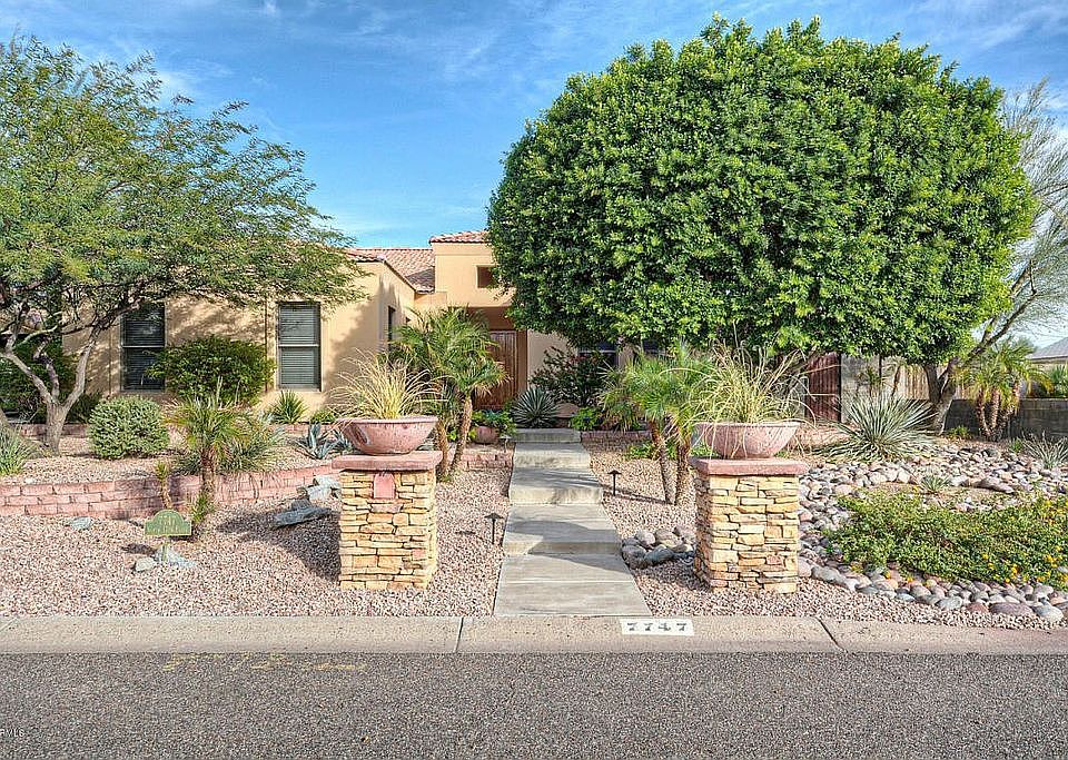 7747 N 13th Pl Phoenix AZ-large-001-24-M