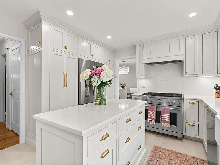 6309 Avalon Dr — Photo 13