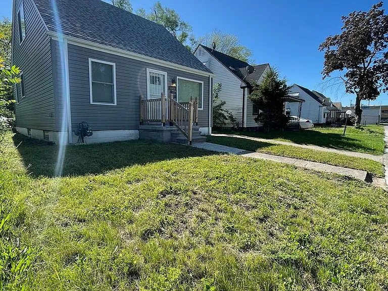 14570 Cherrylawn St — Photo 17