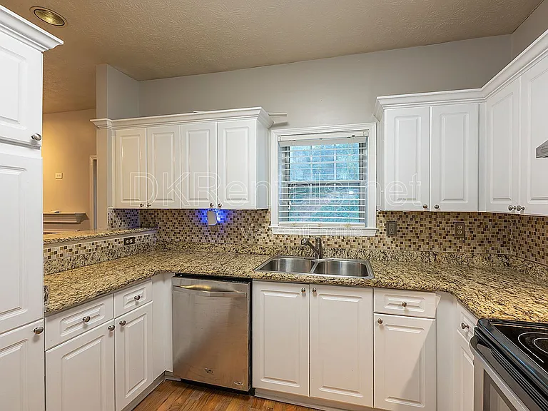2680 Pine Tree Rd NE #3 — Photo 8