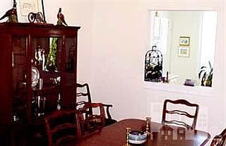 2nd image of 5006 Carleton