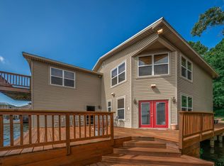 2636 Aqua Vista Dr, Jacksonville, TX 75766