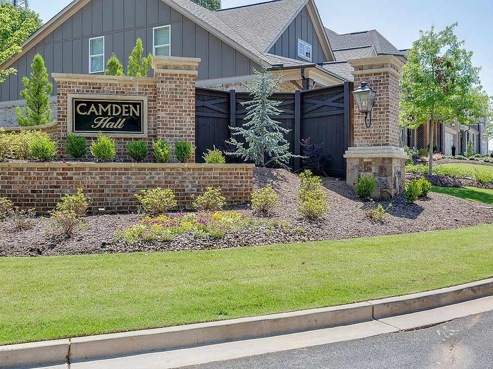 2nd image of 512 Camden Hall Dr