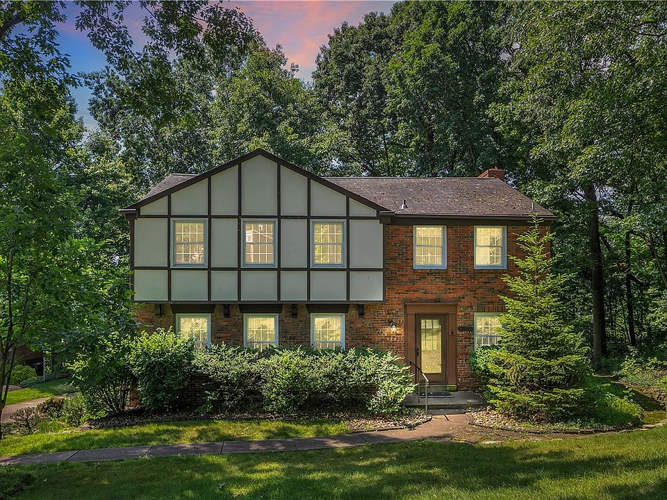 1st image of 185 Woodshire Dr