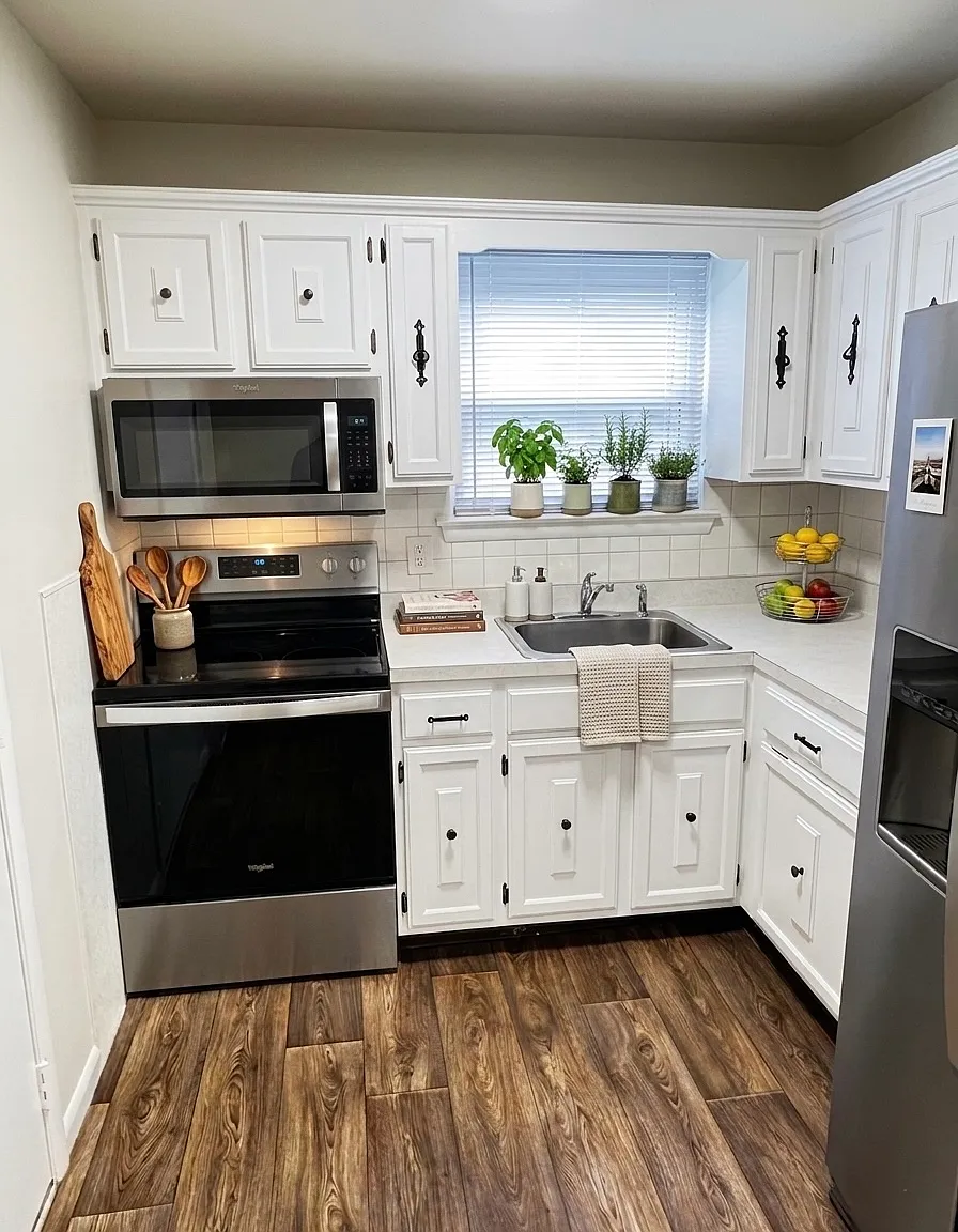 2 bed, 1.5 bath, 956 sqft, $2,000 — Photo 1