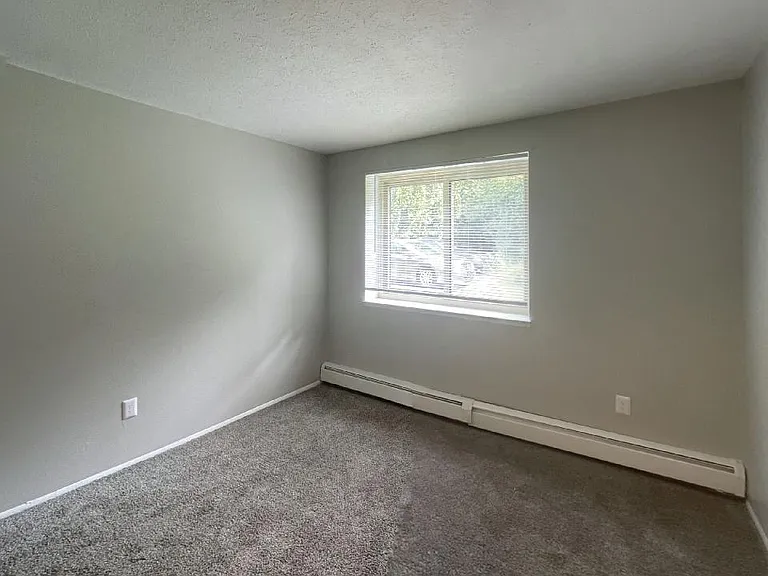 Cultural Gardens Apartments — Photo 7