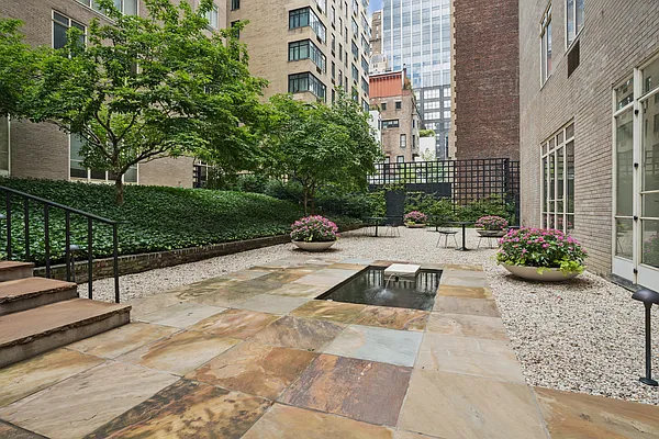 Outdoor, photo 1