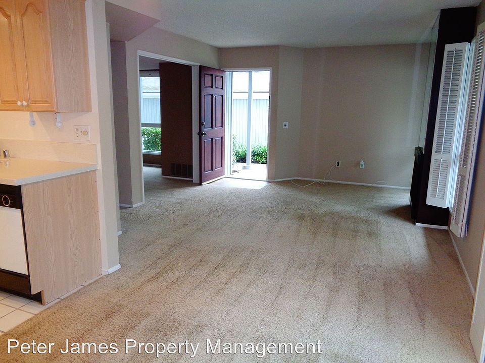 1st image of 22 Seaside Cir #35