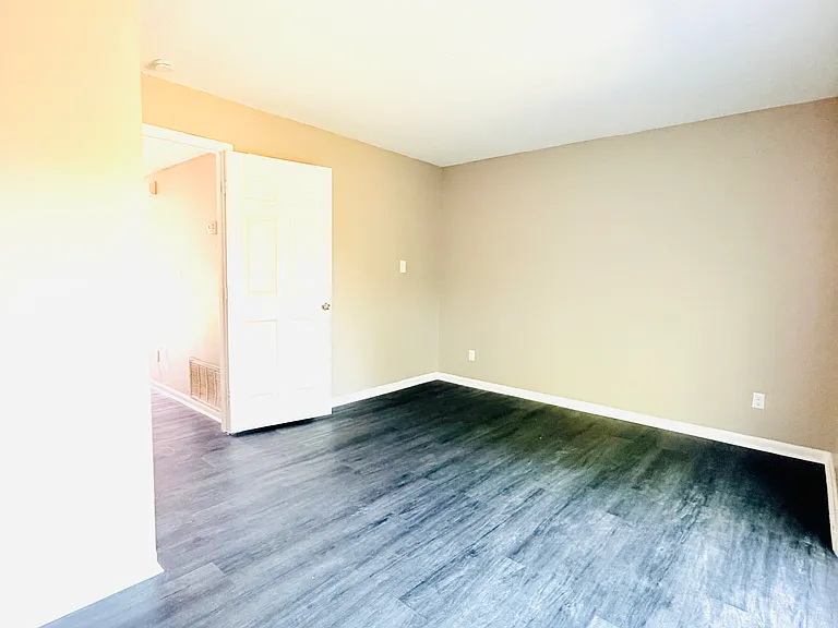 6 Almond Ct #3C — Photo 10