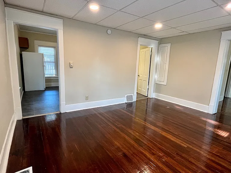 228 E Canedy St #3 — Photo 4
