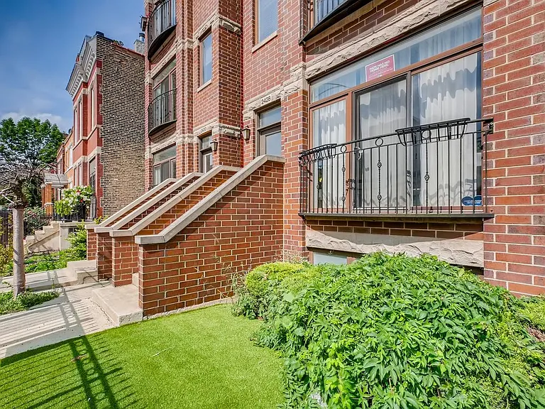 2428 W Augusta Blvd #3 — Photo 17