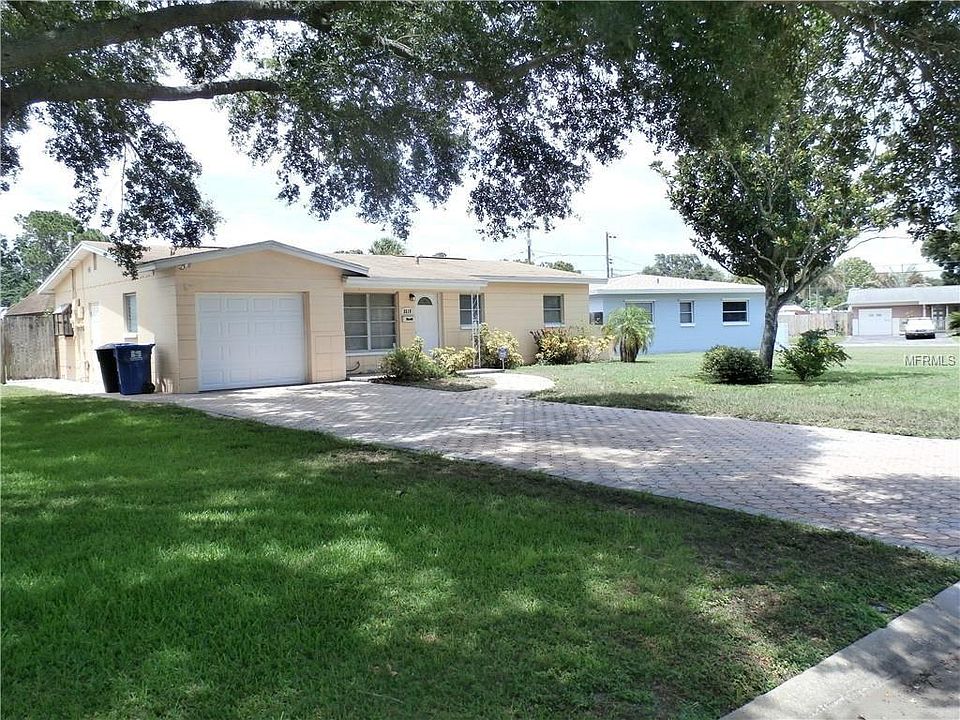 1st image of 5519 16th Ave N