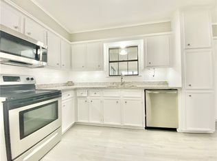 806 Crestline Dr, Mexia, TX 76667