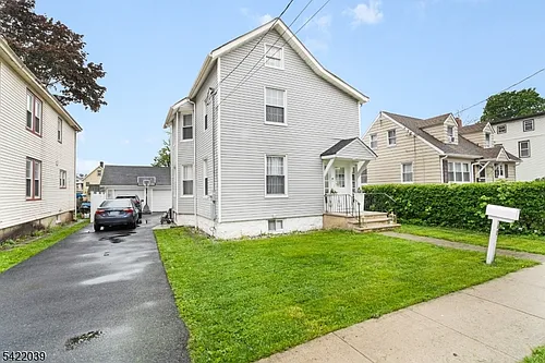 60 Searing St Photo 1