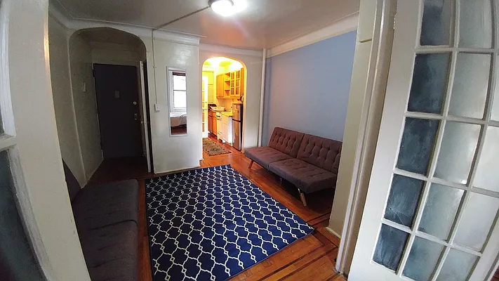 Rented by Downtown Mgt & Realty LLC | media 11