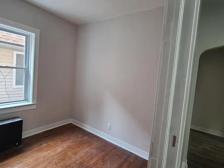 4824 Olcott Ave #1B — Photo 4