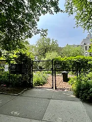 Rented by Nest Seekers International