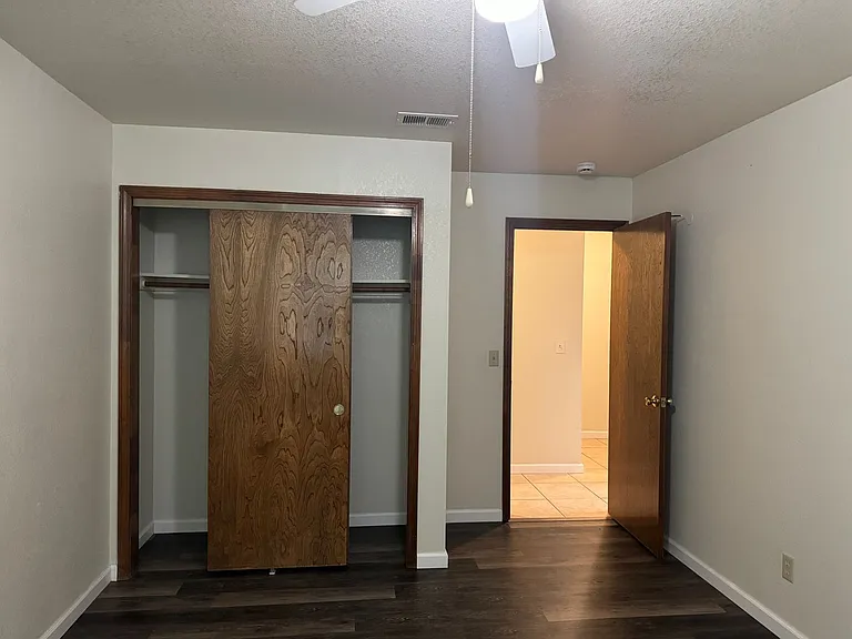 339 Acacia St #D — Photo 6