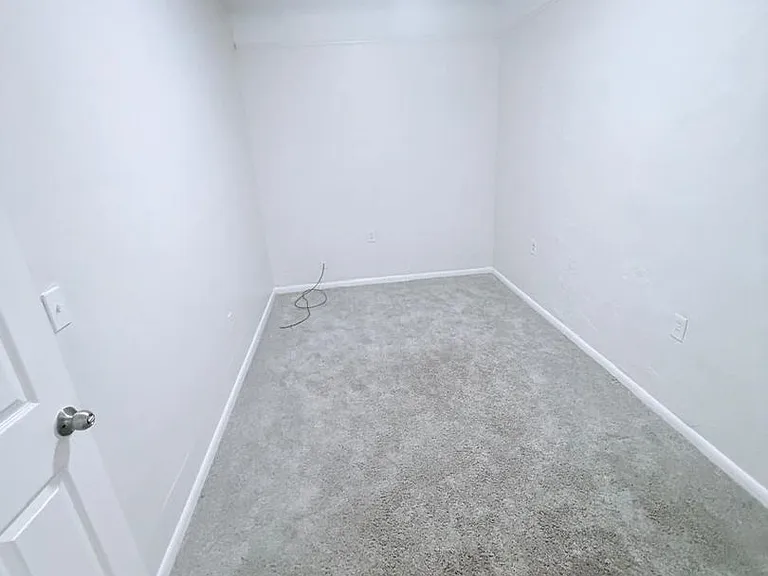 4438 Pearl Rd — Photo 19