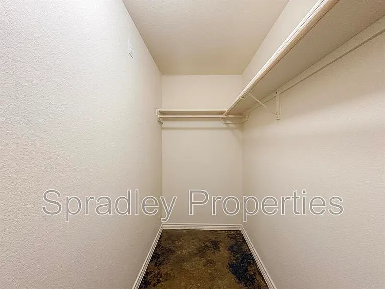 912B Mason Dr — Photo 11