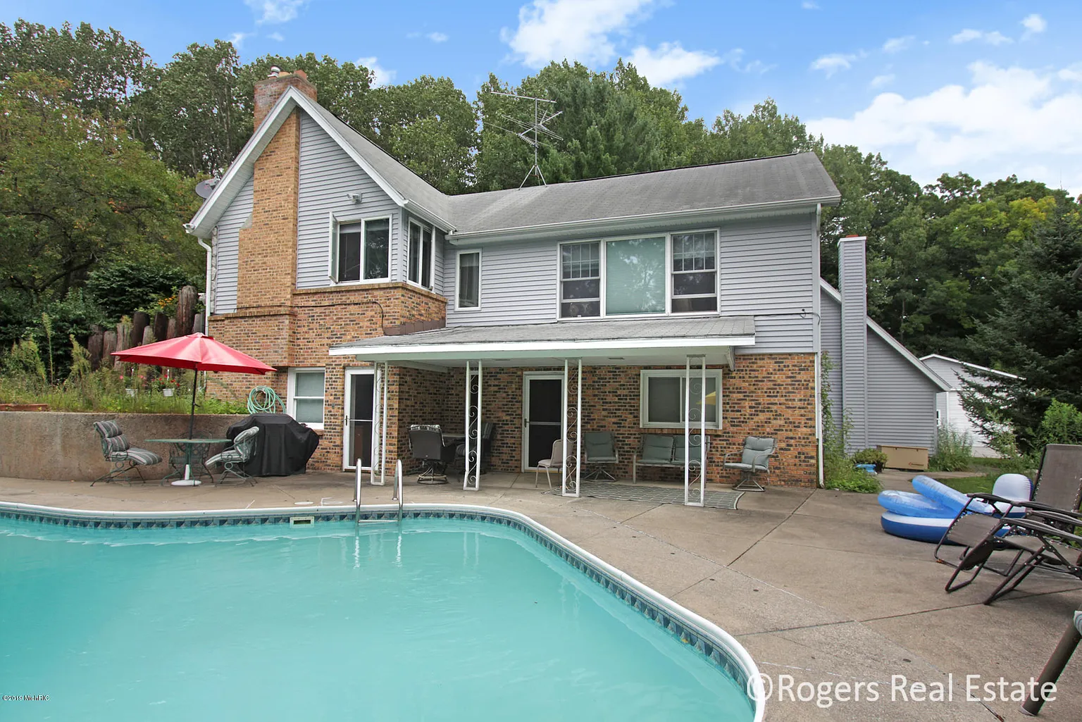 12529 Bailey Dr NE photo 1