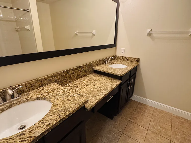 8163 Roseville Blvd — Photo 14