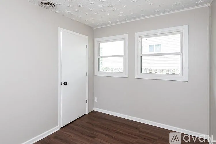 1116 N 8th St — Photo 10