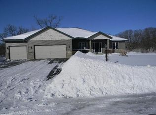 9807 226th Ln NW, Elk River, MN 55330