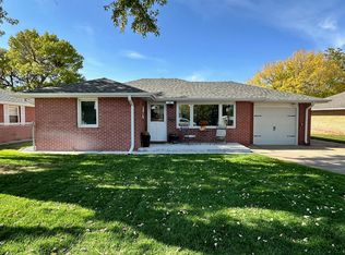 28 S Elder Ave, North Platte, NE 69101