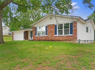 1302 Mirandy Dr, Saint Louis, MO 63146
