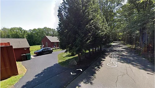 118 Carpenter Rd Photo 1