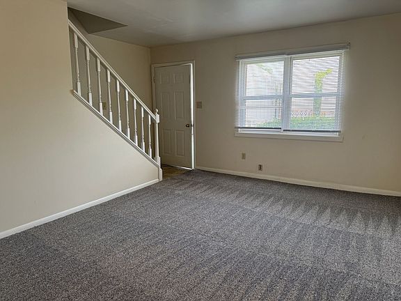 4th image of 423 S Main St #421