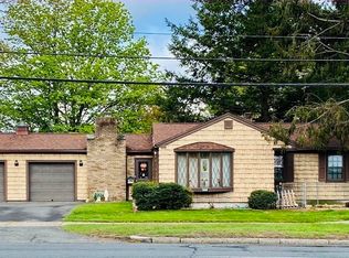 676 Parker St, Springfield, MA 01129