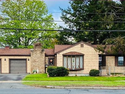 676 Parker St, Springfield, MA, 01129