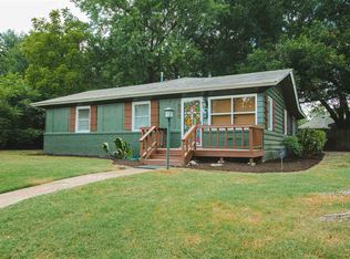 833 Barsanti Rd, Memphis, TN 38122