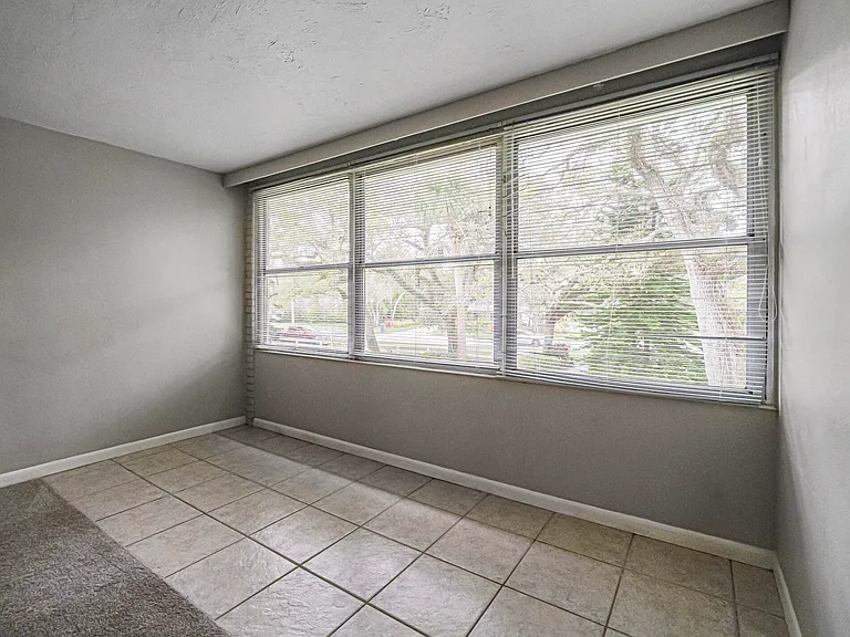 677 Royal Palm Blvd #12 — Photo 18