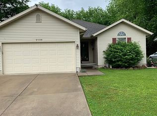 2134 N Albertha Ave, Springfield, MO 65803