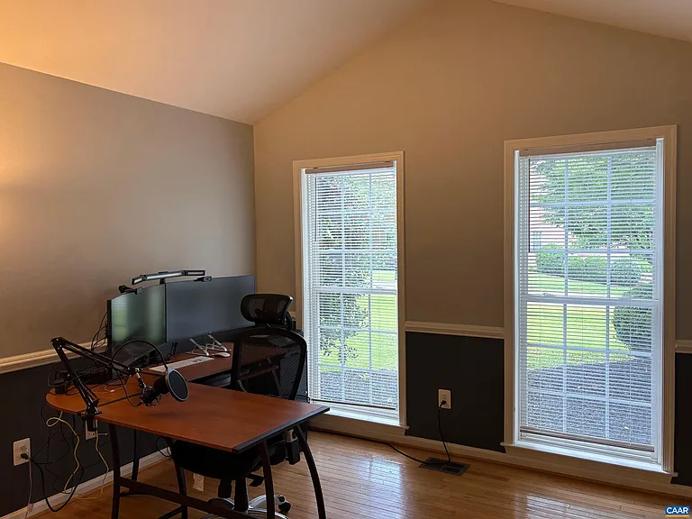 42 Branch Ln — Photo 5