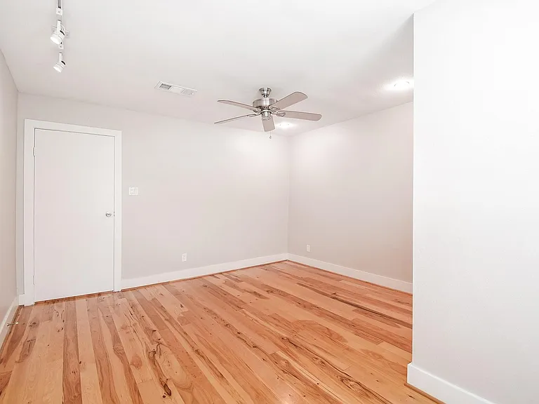 1829 Augusta Dr #31 — Photo 21