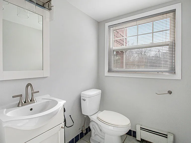 13428 Sequoia Ln — Photo 10
