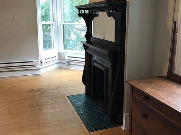 4th image of 256 Marshall Ave #201