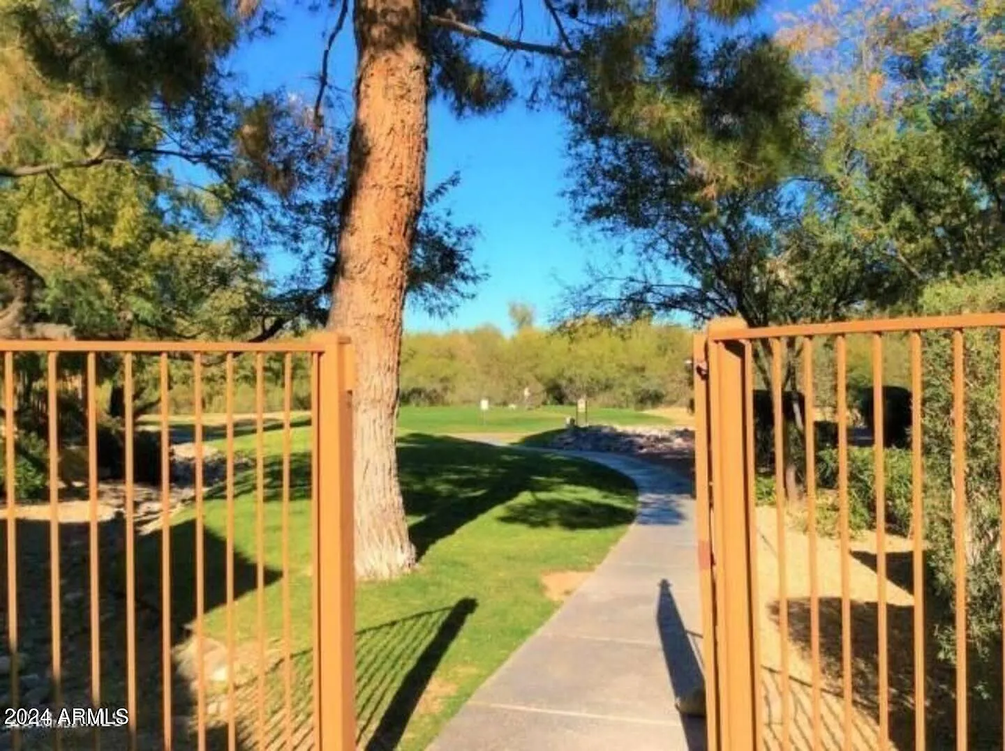 2 bed, 1059 sqft, $2,500 — Photo 4