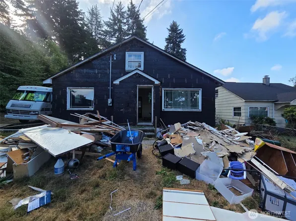 2404 Railroad Street, Tacoma, WA 98409