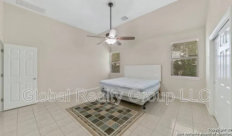 501 Ginsberg Dr — Photo 11