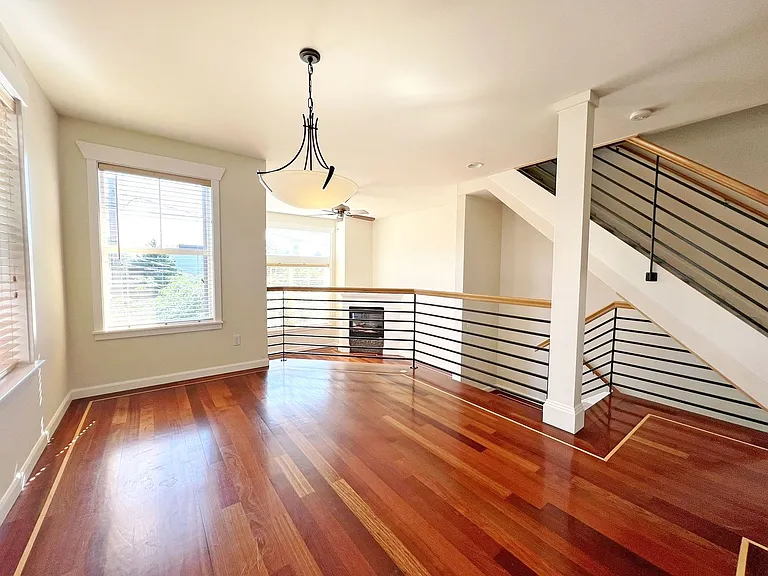 4507 Evanston Ave N #B — Photo 5
