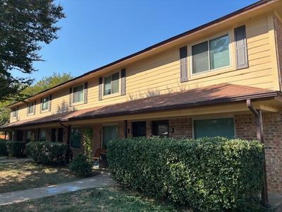 212 W Val Verde Cir, Keene, TX, 76059