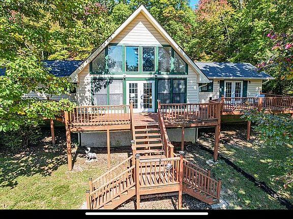 3rd image of 8703 Brow Lake Rd